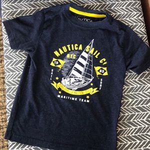 3 toddler boys shirts size 4